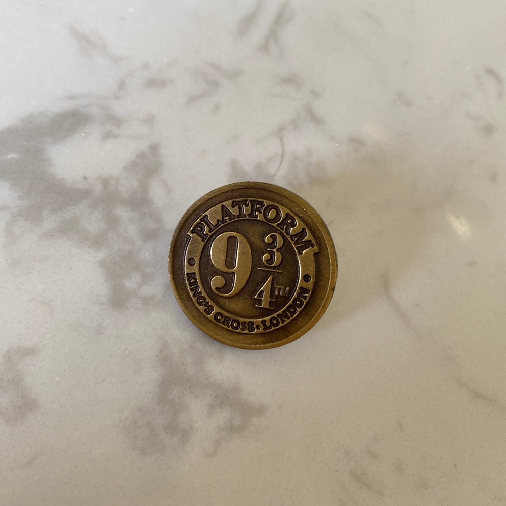 Harry Potter 9 3/4 pin